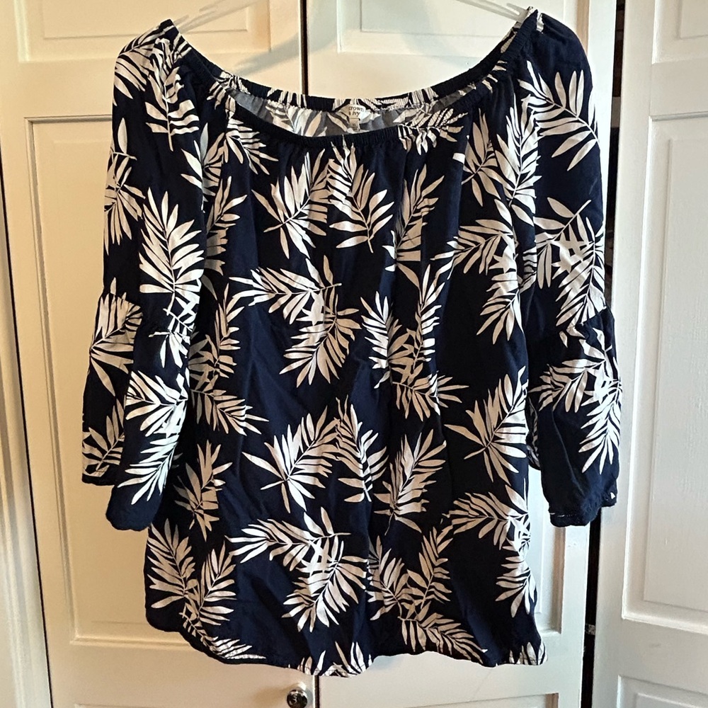 Crown & Ivy Blue and Black Ruffled Blouse